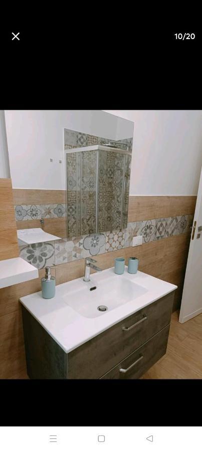 פלרמו Casa Vacanze Monroe מראה חיצוני תמונה